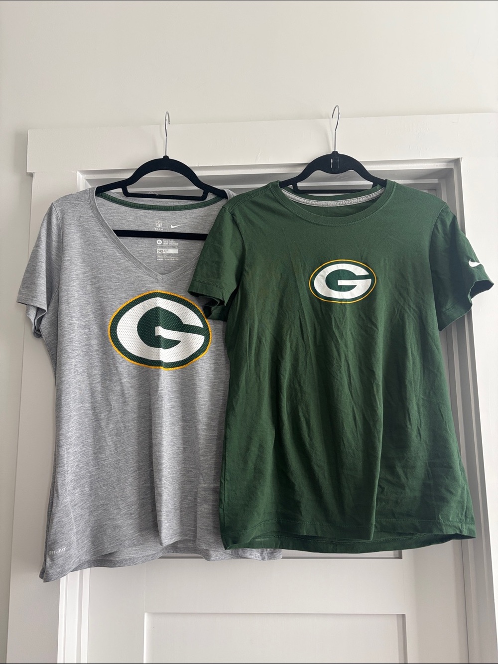 Size XL Nike Green Bay Packers Logo T-Shirts - Green & Gray Bundle